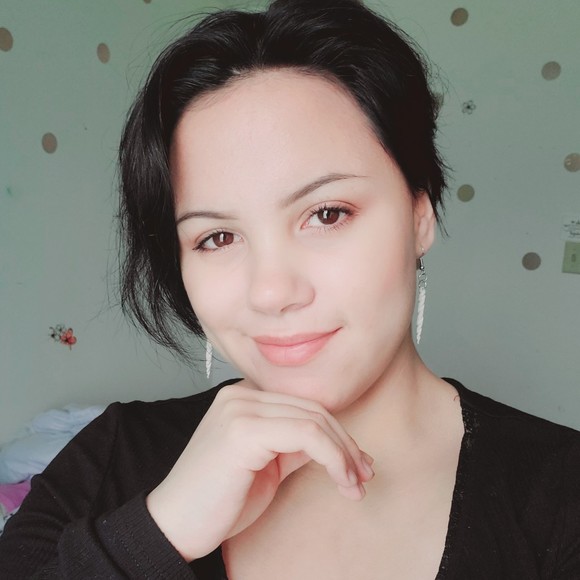 Meet your Posher, Crystal - Picture 1 of 1